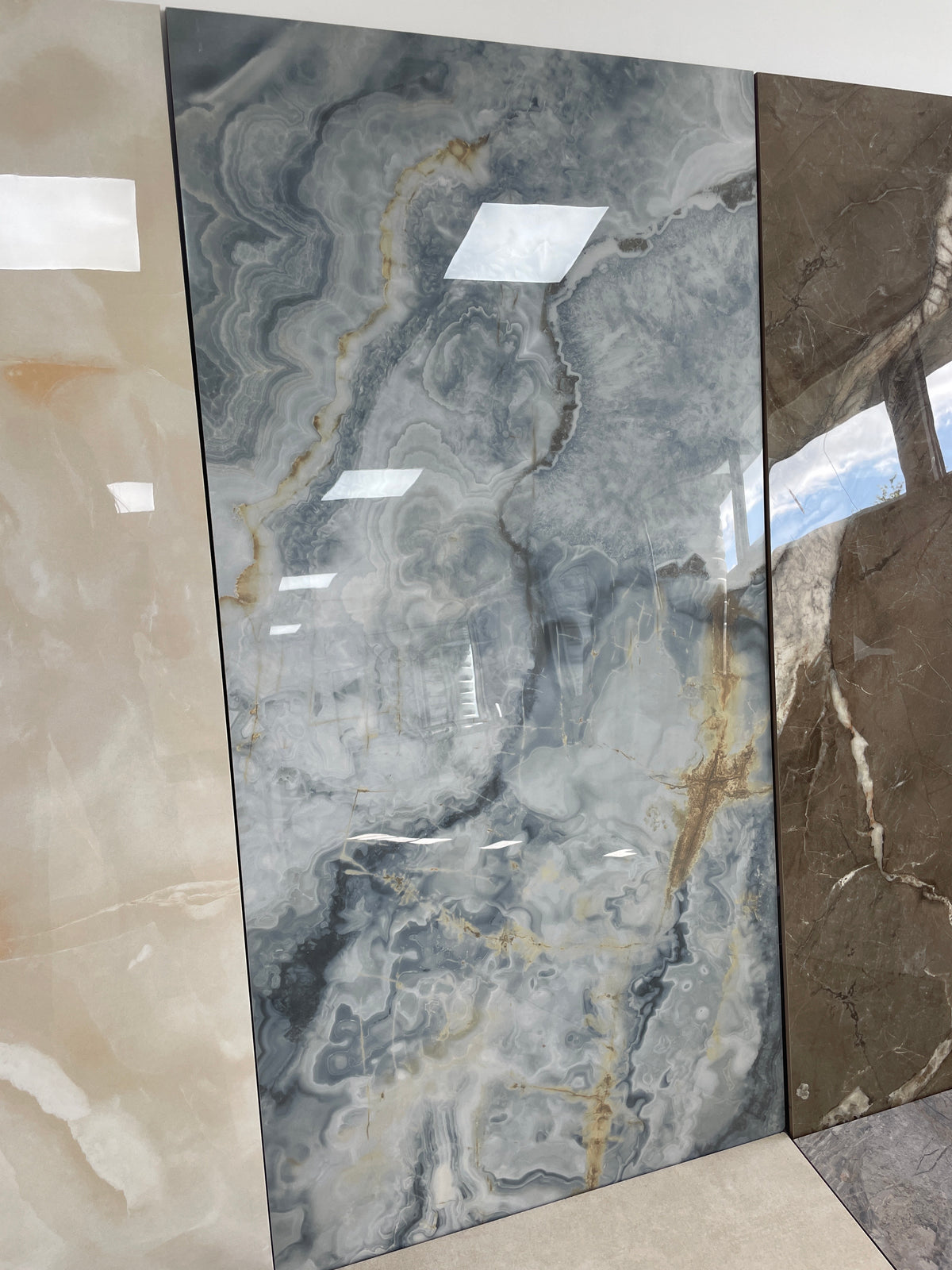 Carrelage sol / mur effet marbre ONYX AGATE BLUE l.60X L.120 cm Brillant LIMCARO - photo réelle 1