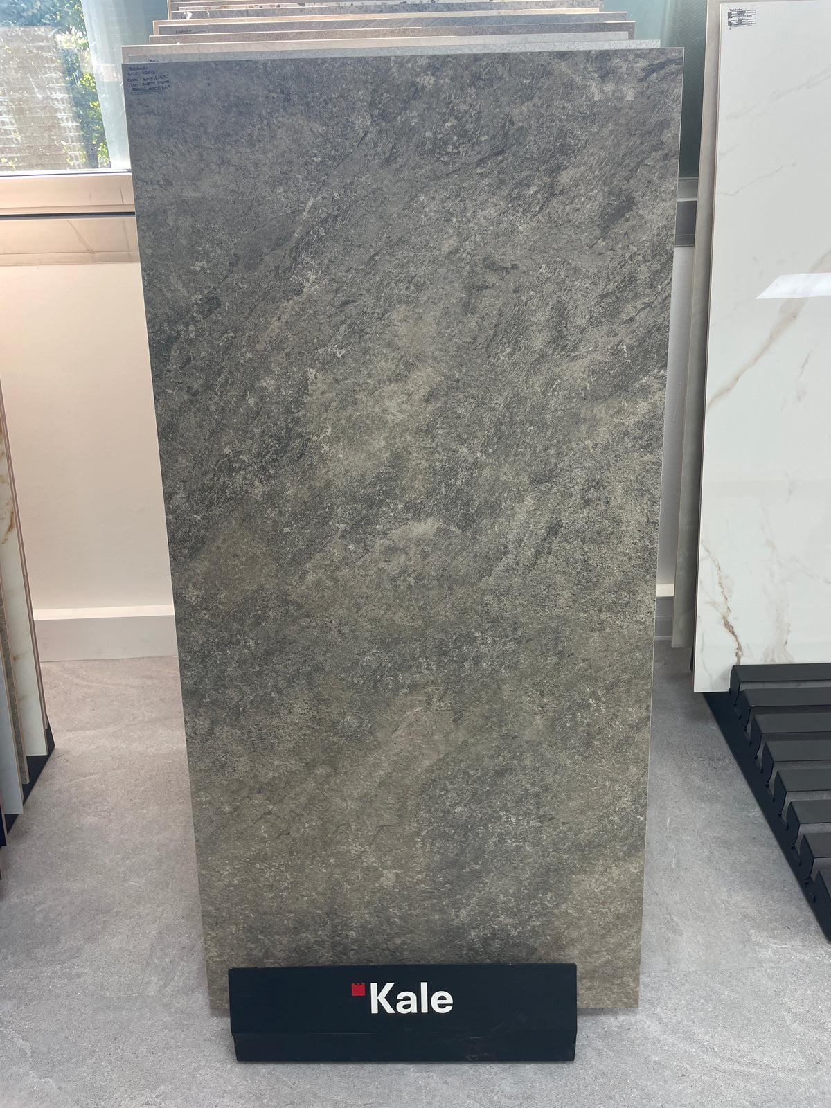 Carrelage sol / mur effet pierre ANETO STONE l.60 x L.120 cm Mat R11 LIMCARO - photo réelle 1