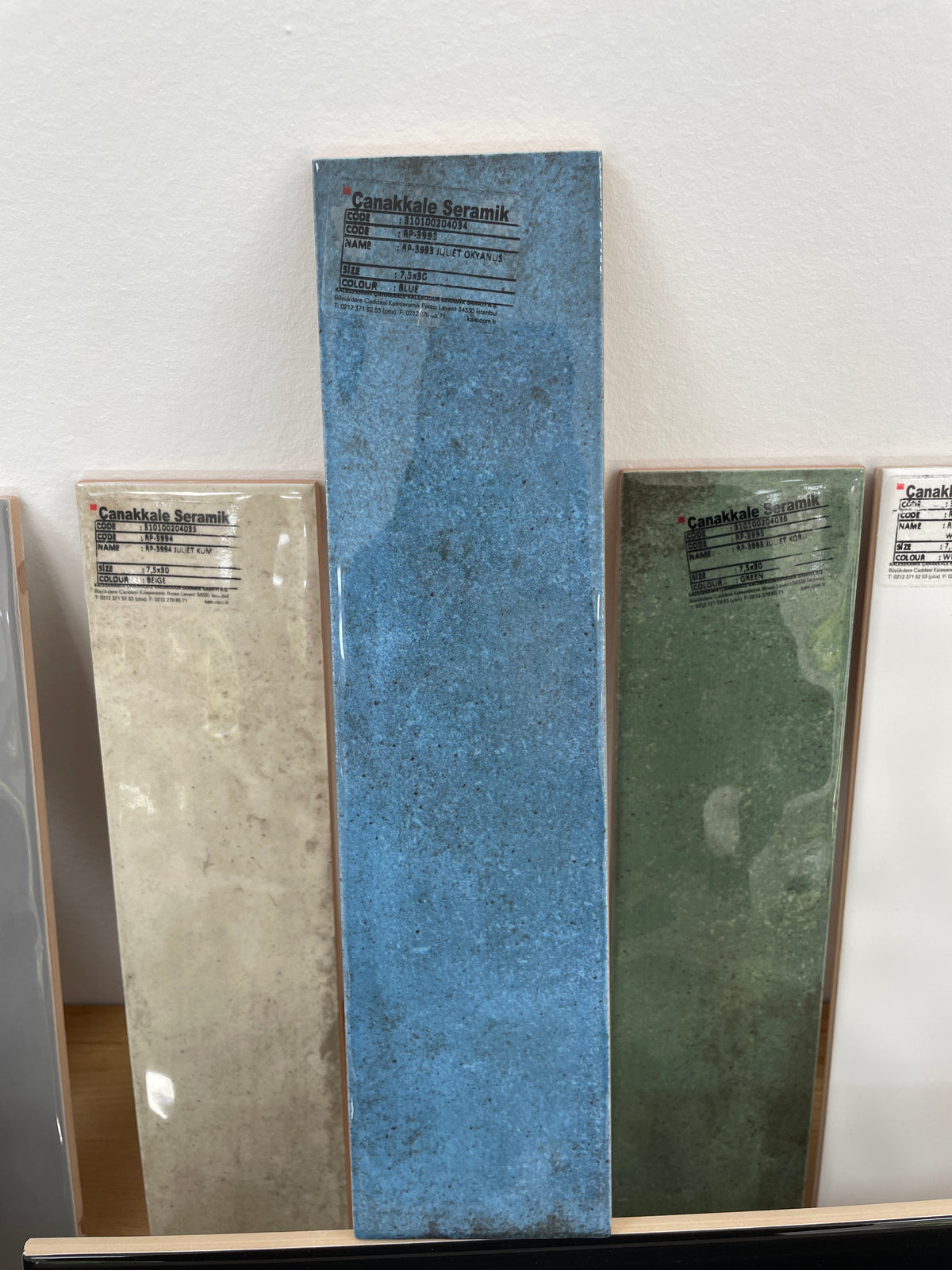 Carrelage mur intérieur effet zellige JULIET BLEU l.7,5 x L.30 cm Brillant LIMCARO - photo réelle 1