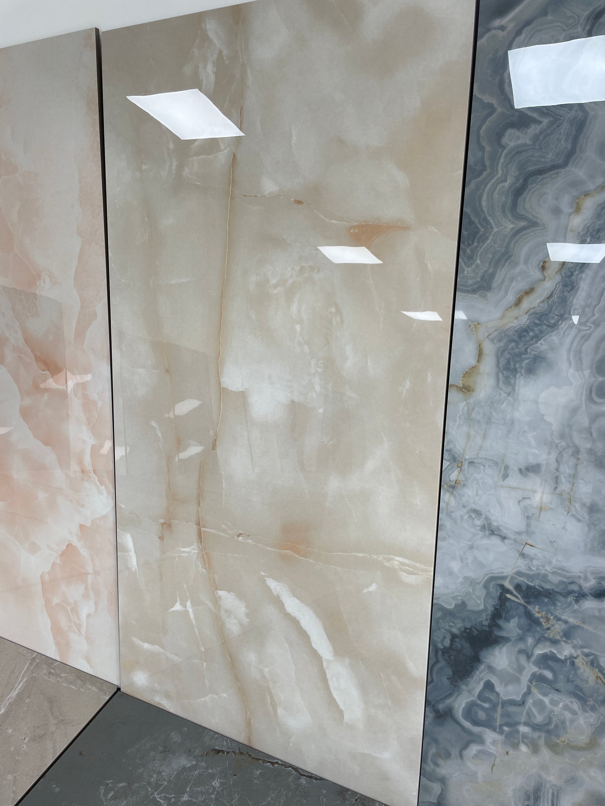 Carrelage sol/mur effet marbre SUN ONYX l.60 x L.120 cm Brillant LIMCARO - photo réelle 1