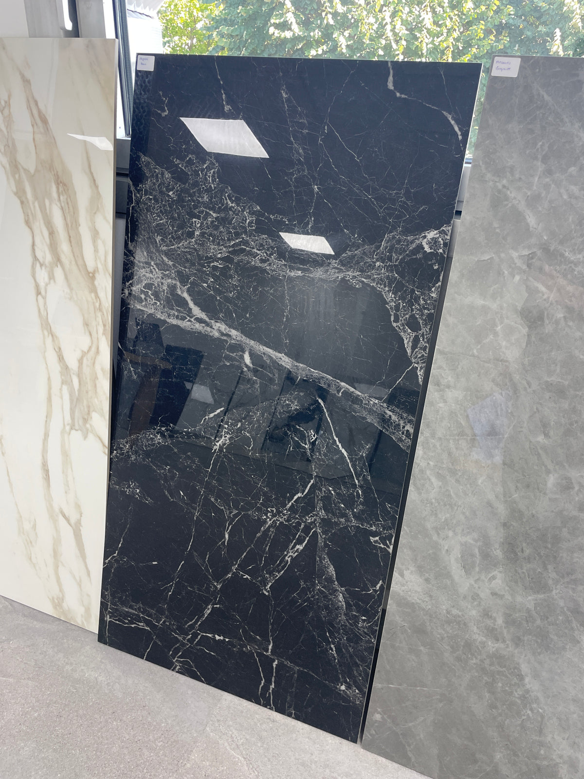 Carrelage sol / mur effet marbre MAJESTIC BLACK l.60 x L.120 cm Brillant LIMCARO - photo réelle 1