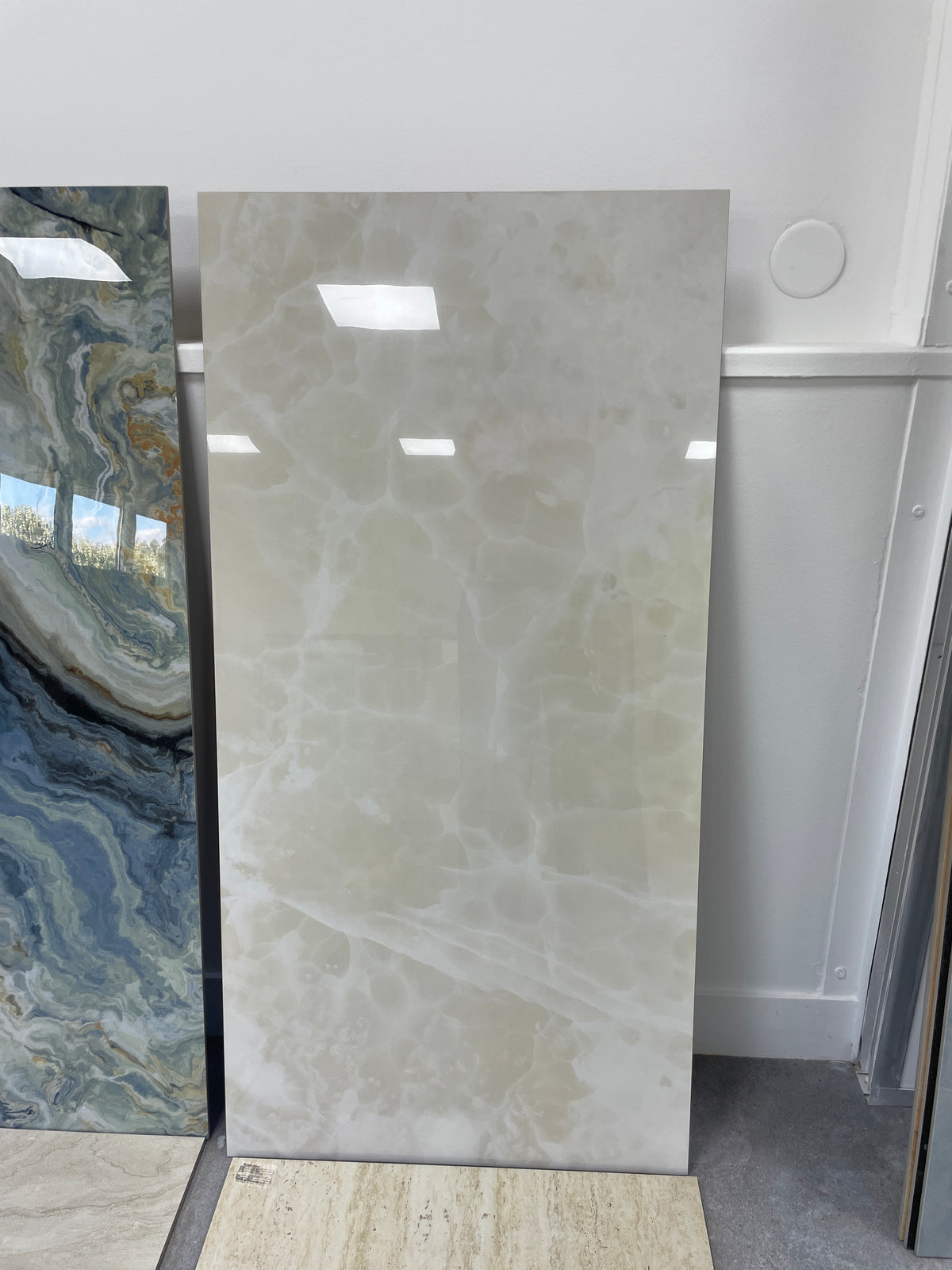 Carrelage sol / mur effet marbre  ONYX SUNRISE l.60 x L.120 cm Brillant LIMCARO - photo réelle 1
